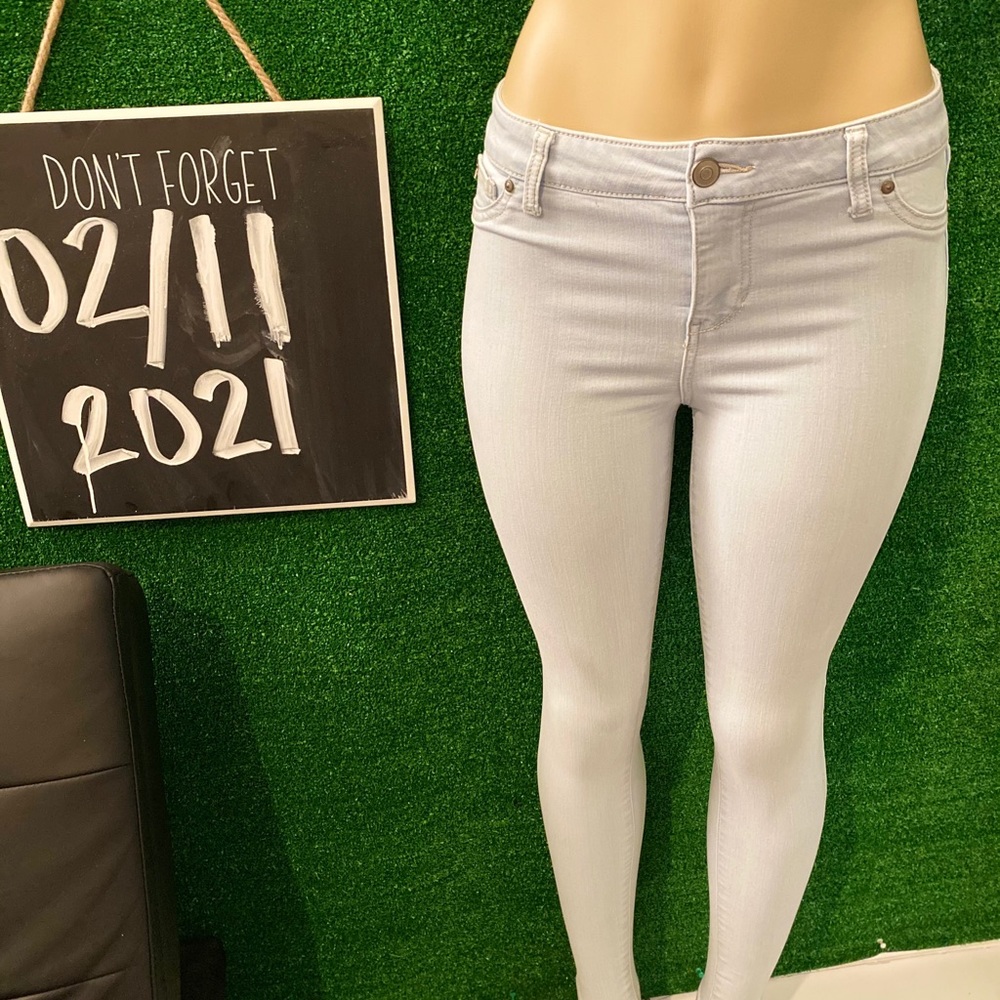 Skin tight Skinny Jeans Size 9